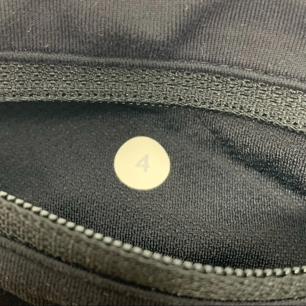 Lululemon Leggings Crop Tan Black Size 4